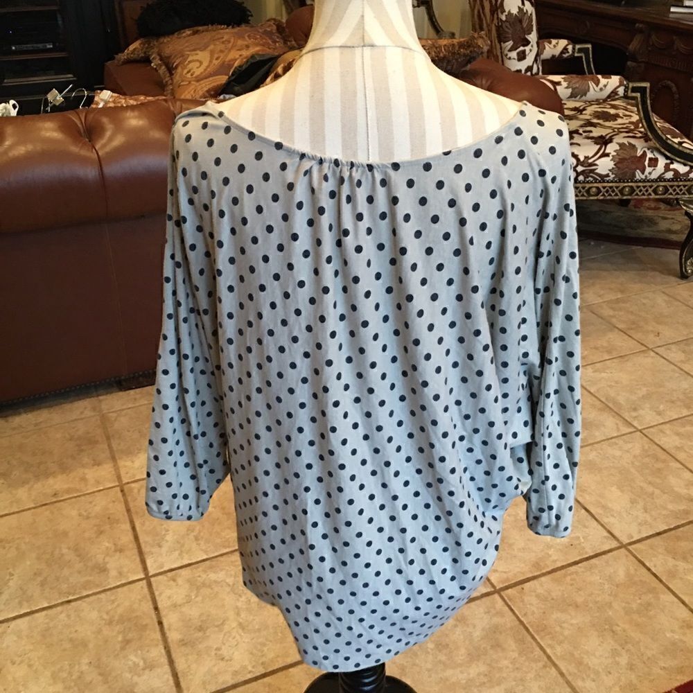 GARNET HILL Perfect Tee & Blouse in One! - Picture 3 of 8
